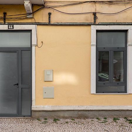 Altido Stylish Arroios Apartments, 20 Min To Centre Lisbon Luaran gambar