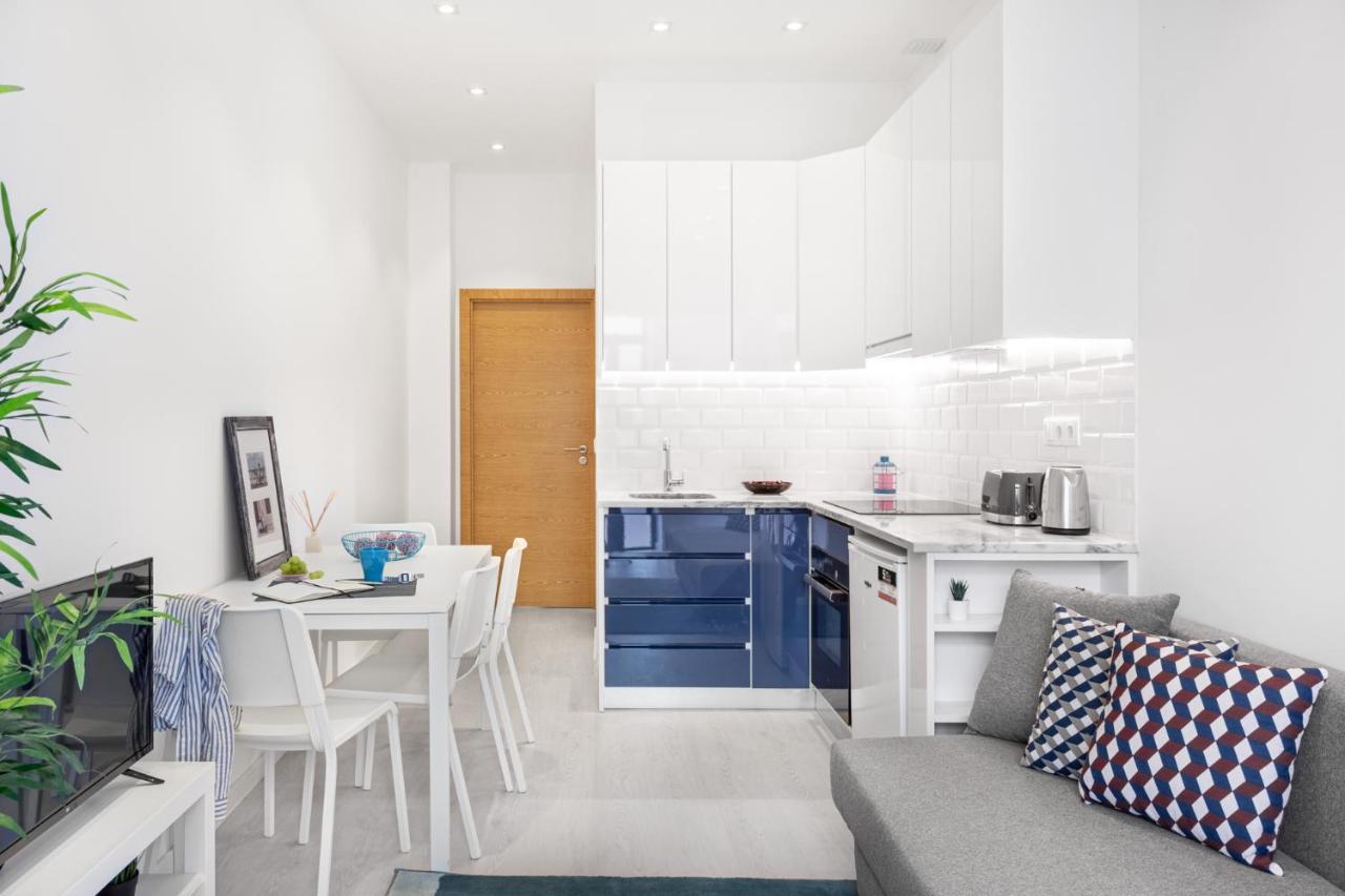 Altido Stylish Arroios Apartments, 20 Min To Centre Lisbon Luaran gambar