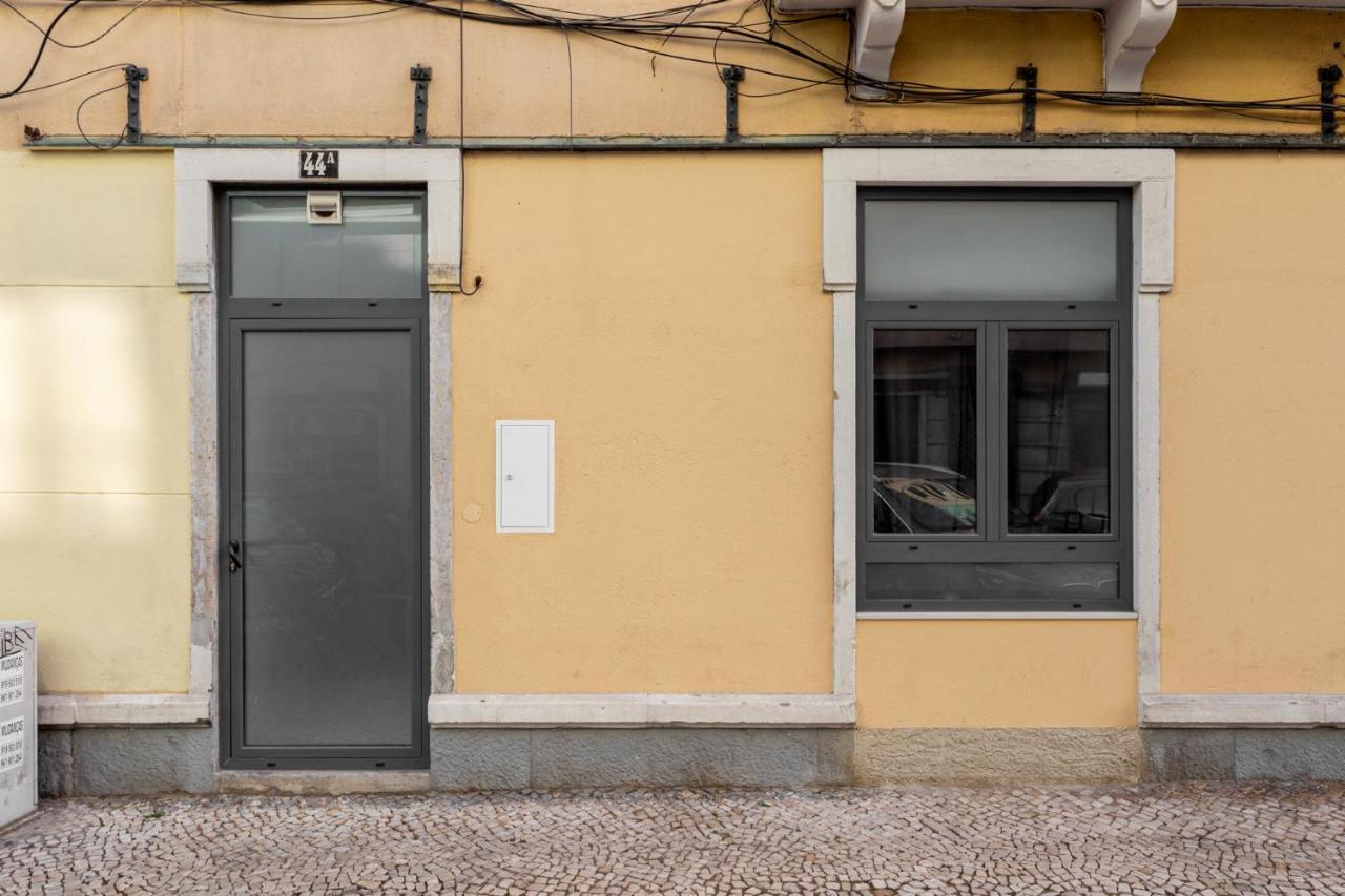 Altido Stylish Arroios Apartments, 20 Min To Centre Lisbon Luaran gambar