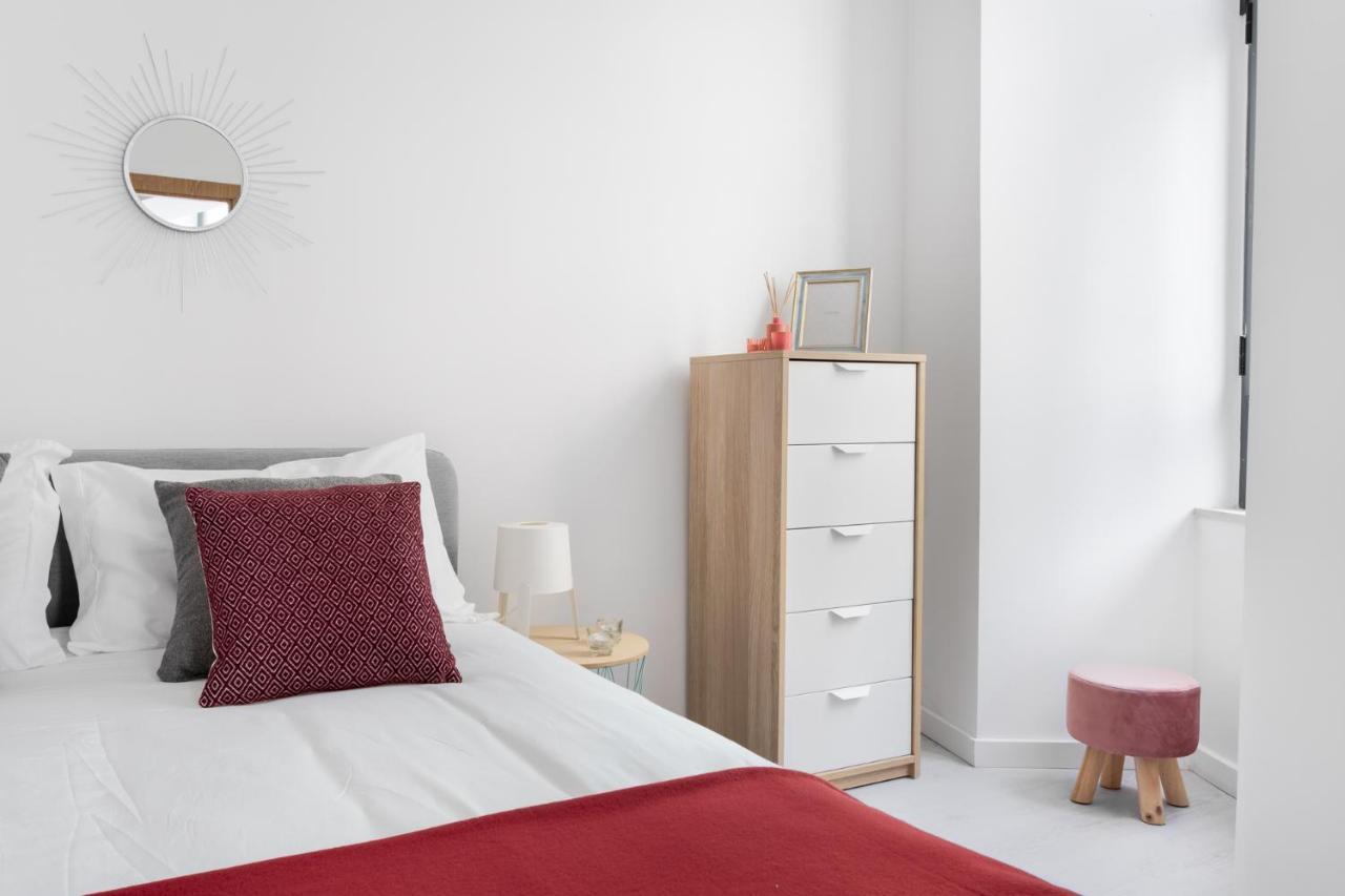 Altido Stylish Arroios Apartments, 20 Min To Centre Lisbon Luaran gambar